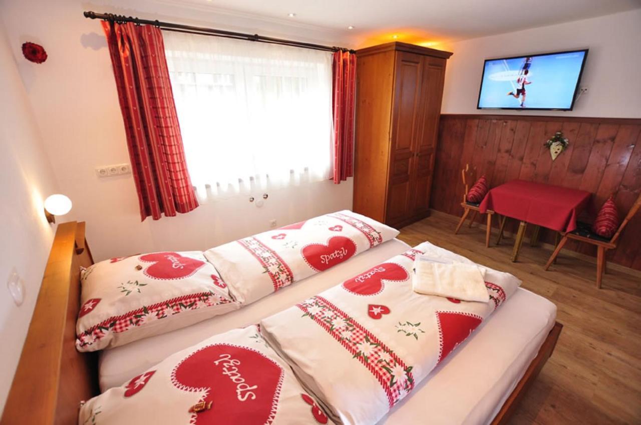 Anneliese Hotel
